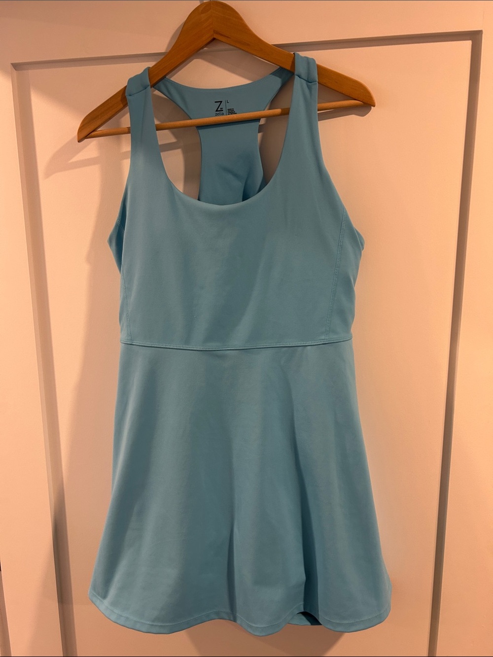 Z by Zella tennis dress with built in bra & shorts, size large